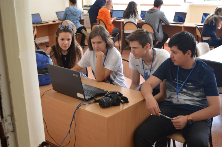 "Internet – opportunities and threats" Erasmus+ Programme dsc 0600a